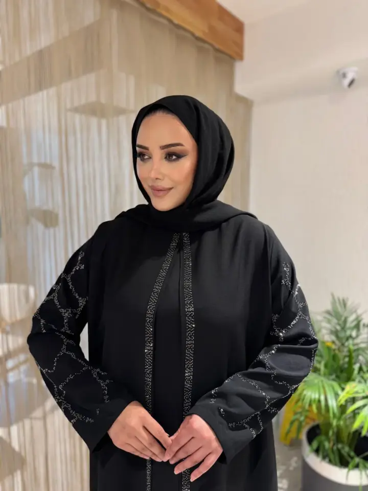 Taşı Şeritli Büyük Beden Anne Elbisesi Siyah