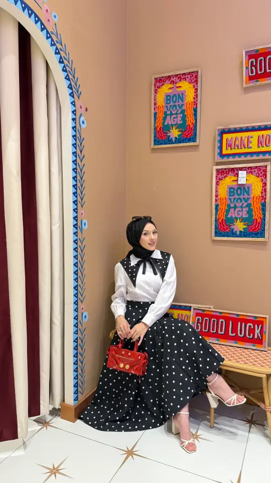 Yeni Sezon Trend Liya Puantiye Desen Etek (Fular Hediyeli ) Astarlıdır Siyah