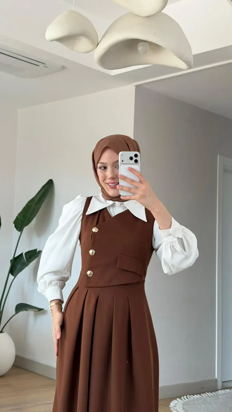 Yeni Sezon Ela Jile (Gömlek Hediyeli) Kahverengi