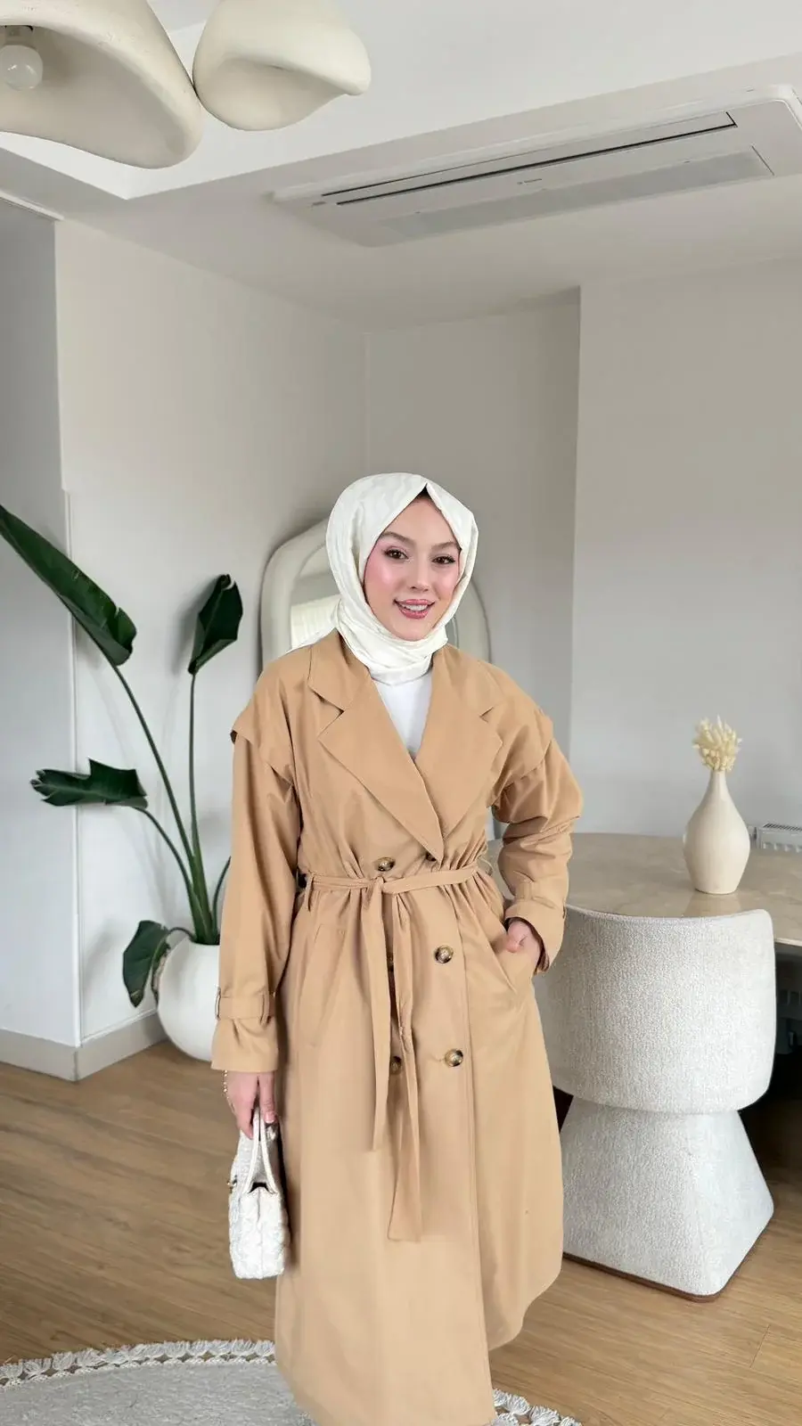 Yeni Sezon Ebru Trençkot Bej