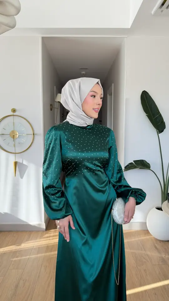 Yeni Sezon İncili Saten Abiye Yeşil