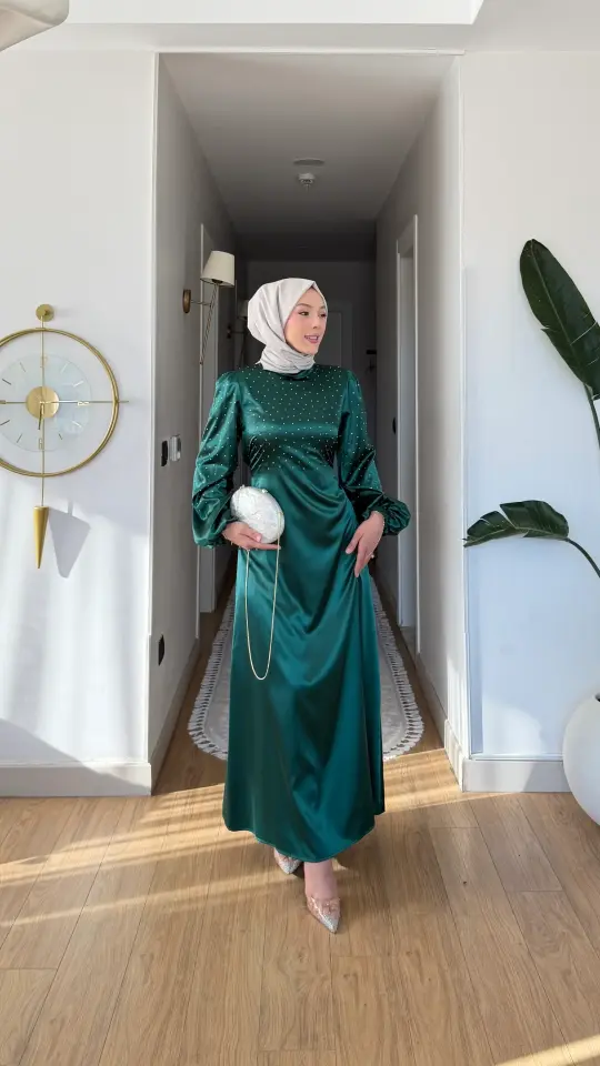 Yeni Sezon İncili Saten Abiye Yeşil