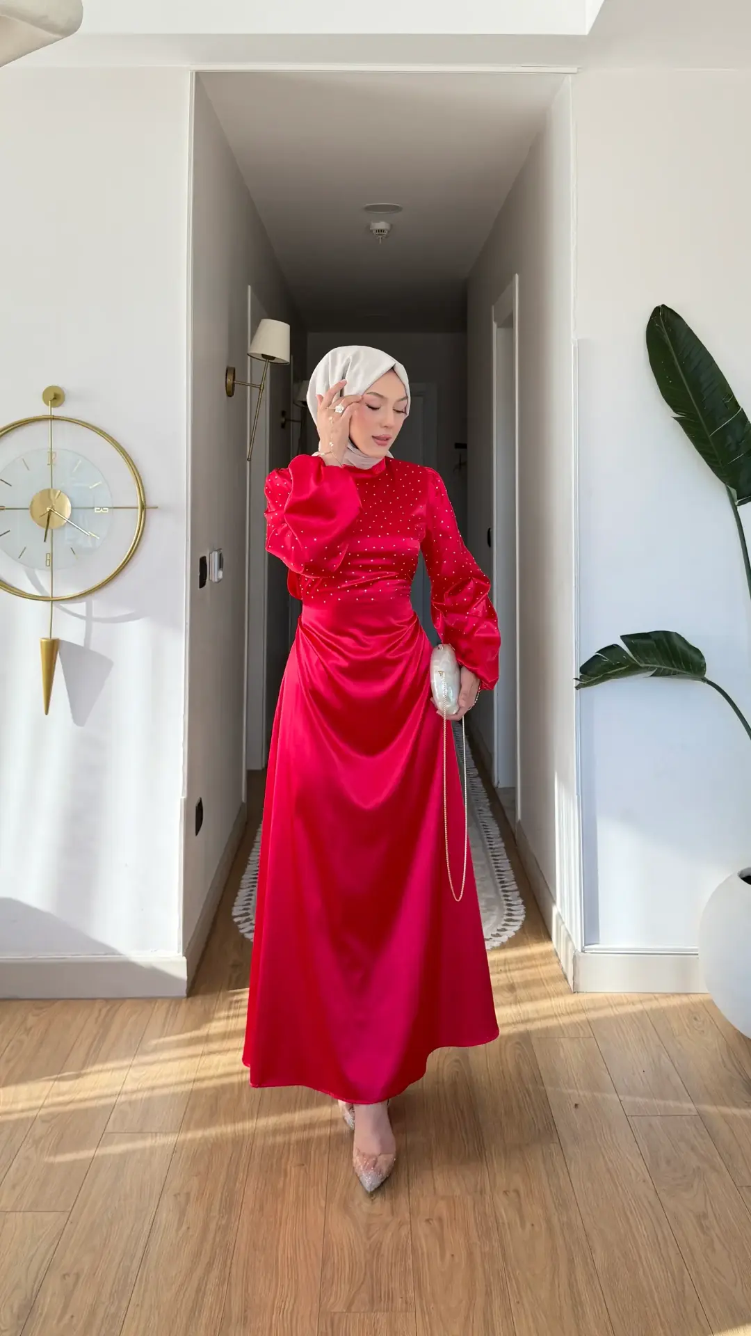 Yeni Sezon İncili Saten Abiye Kırmızı