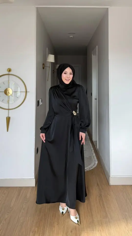 Yeni Sezon Arya Saten Abiye Siyah